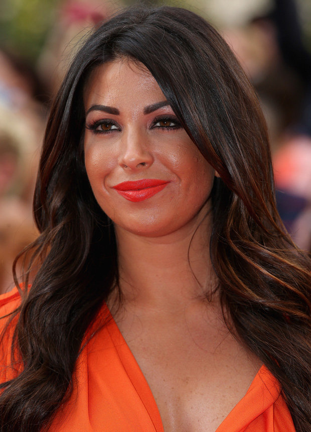 How tall is Cara Kilbey?